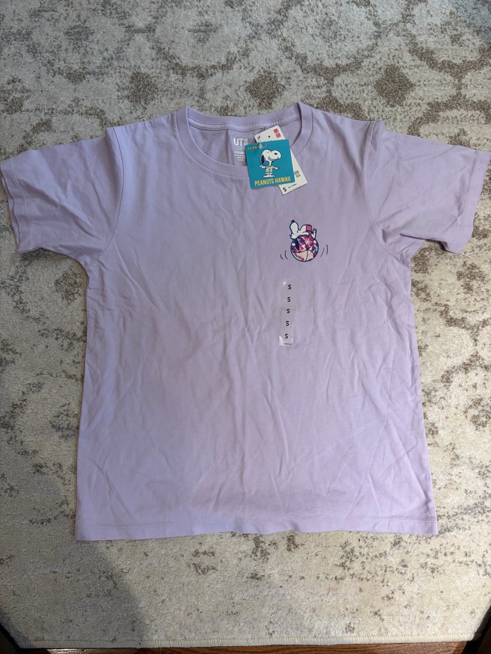 BNWT Uniqlo Youth Lavender Peanuts Hawaii Graphic Tee
